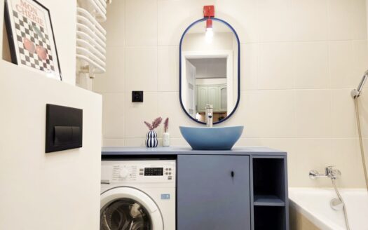 Jasne, stylowe, gotowe mieszkanie – centrum