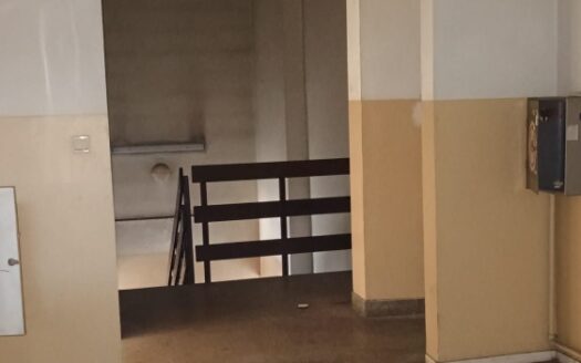 Budynek 1100m2 Usługowo-Biurowy W Centrum Brwinowa