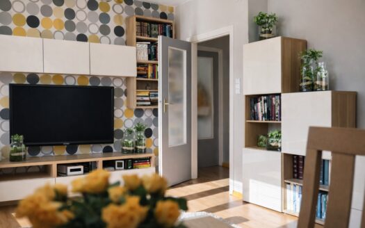 3 pokoje 67 m² | balkon | jasne | bez remontu