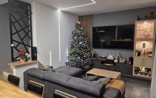 Sprzedam dom o powierzchni 120 m2 5 sypialni