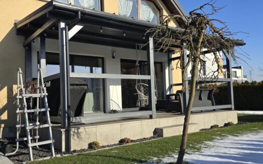 Dom Bobrowniki Śląskie – pełne podpiwniczenie