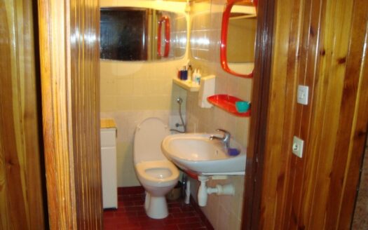 Sprzedam 2-pokojowe,dobra lokalizacja,bezpośrednio