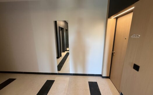 Apartament 3 pokoje, ostatnie piętro, 3m wysokości