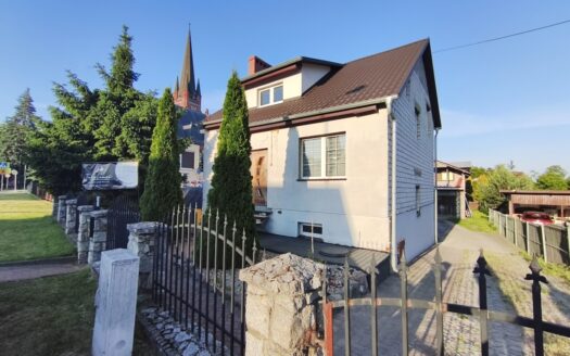 SUPER LOKALIZACJA ! 3POZIOMOWY DOM Z OGRODEM,TARAS