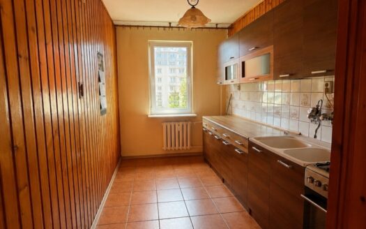 Dwustronne 49 m² z loggią, piwnicą i widną kuchnią