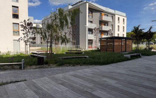 Lokal użytkowy 128 m² na wynajem – Świdnica