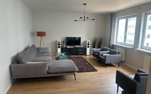 Ciche 72m² + loggia, garaż, komórka, blisko metra