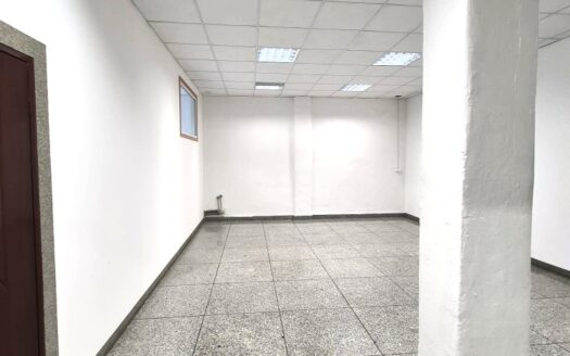 Lokal na magazyn lub produkcyję Piłsudskiego 135H