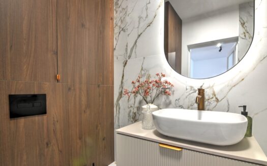 Nowe – świetny rozkład – dużo okien – balkon