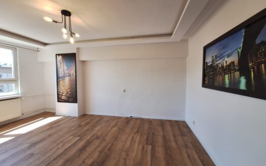 1 POKÓJ | 36,8 m² + PIWNICA 3,23 m² | BALKON