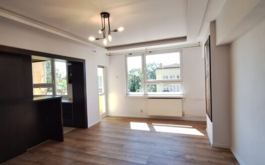 1 POKÓJ | 36,8 m² + PIWNICA 3,23 m² | BALKON