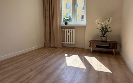 3-pokoje po generalnym remoncie z balkonem!