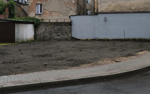 Działka w centrum,pod kamienicę,miejsca parkingowe