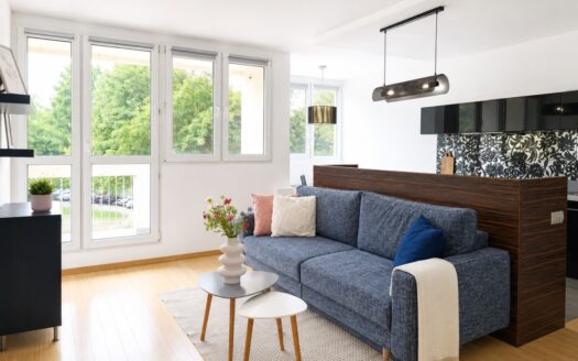 Jasne 46 m² z balkonem blisko centrum Wrocławia