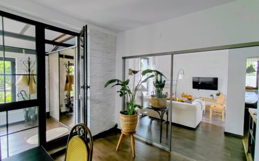 Apartament- dwa miejsca postojowe +garaż w cenie
