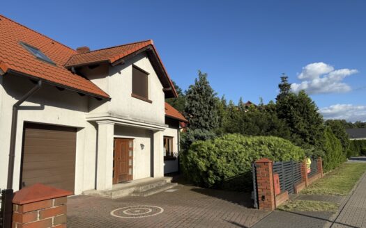 Sprzedam dom w Ujściu