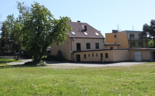 DOM z częścią handlowo-usługową+ DUŻA działka inwe