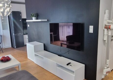 Słoneczny apartament Gdańsk klima deski dębowe