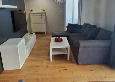 Słoneczny apartament Gdańsk klima deski dębowe