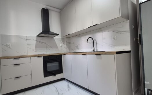 Centrum Rumii Parter, Balkon, Piwnica, Zapraszamy