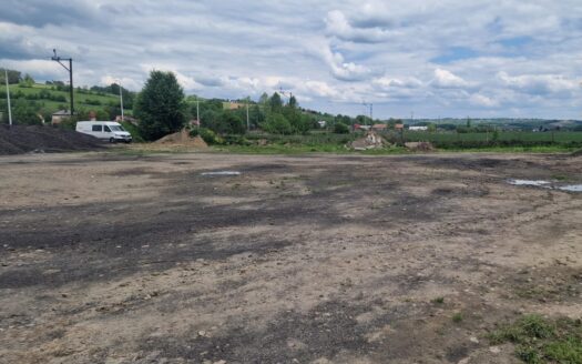 działka usługowo – przemysłowa z budynkiem