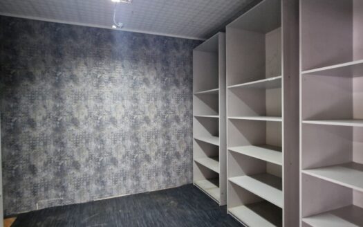 TEOFILÓW/105 m2/ 2 mc gratis/ Magazynowo-usługowy