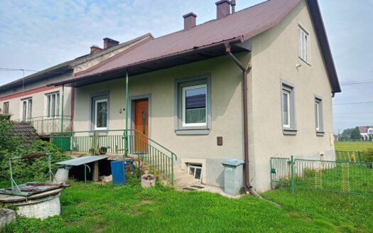 Dom do zamieszkania, w cichej okolicy, działka 62ar