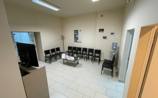 Lokal użytkowy, 65 m2, idealny na GABINET, BIURO.
