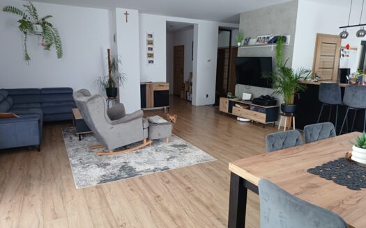 DOM NA SPRZEDAŻ 192,99 m² DZIAŁKA OK. 900 m²