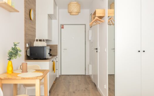 Studio blisko GUMed i PG | faktura VAT 23%