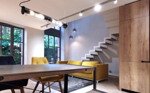 apartament z ogrodem w centrum miasta
