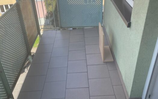 Sprzedam Mieszkanie 2 pokojowe z balkonem Oława