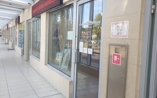 Bezpośrednio Pawilon 60 m2 I piętro