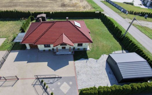 DOM 135m2 WROCŁAW SOKOLNIKI 1044m2 BEZ POŚREDNIKÓW