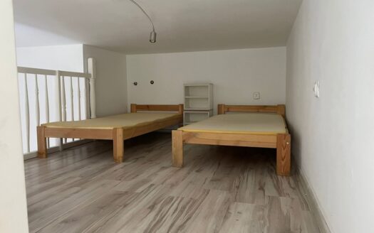 Debrzno: 90 m² ,3 kawalerki z opcją połączenia,
