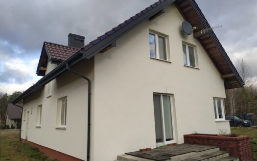 Sprzedam dom jednorodzinny z poddaszem użytkowym