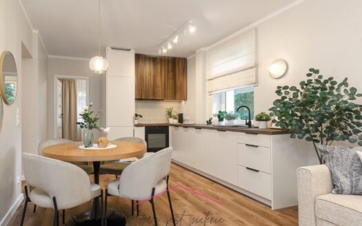 ✩ 3 POKOJE ✩ wysoki standard ✩ BALKON ✩ tramwaj ✩