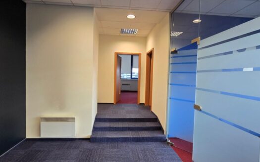 Lokal biurowy 800,31 m² w świetnej lokalizacji