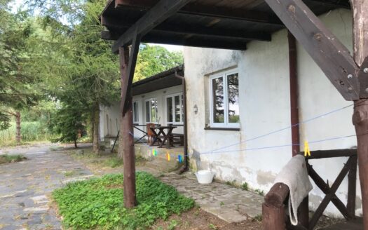 Działa z linią brzegową jez. Łaśmiady