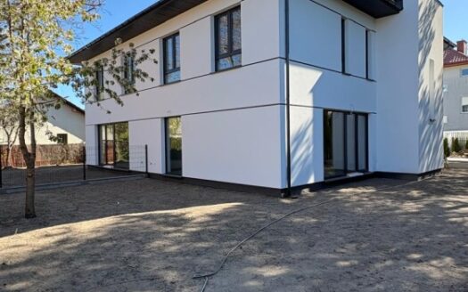 Dom w Piastowie, 160 m2, garaż