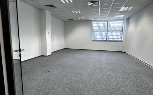 MAŁE BIURA 65-194 m² Kraków Bronowice/Parking 24/7