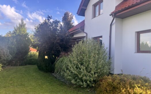 Wolnostojący 168 m² | 1207 m² | garaż 2 auta