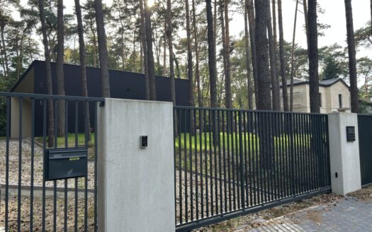 DOM Z PODCIENIAMI wyjątkowy projekt w Magdalence