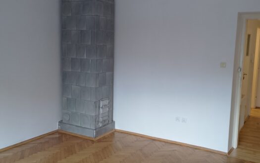 Pięciopokojowe mieszkanie w Krakowie Śródmieściu