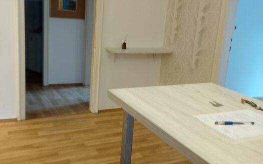 Pięciopokojowe mieszkanie w Krakowie Śródmieściu
