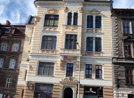 Mieszkanie 4 pok sprzedam w centrum Bielsko Białej
