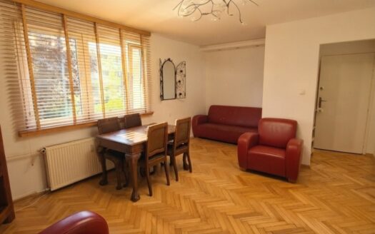 3 pokoje – dużo zieleni – balkon – przestronne