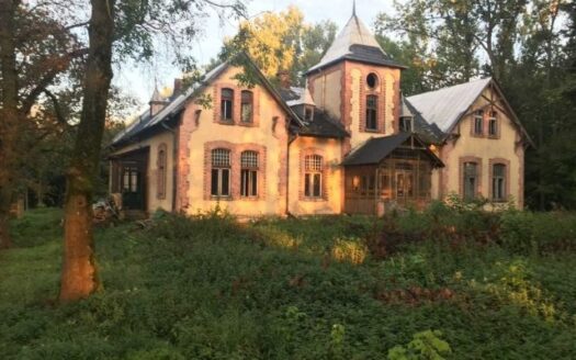 Sprzedam dworek w Rokszycach