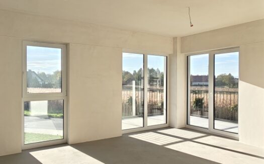 NA SPREDAŻ 3POKOJOWY APARTAMENT NAROŻNY BALKON