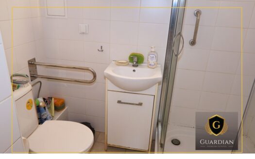 3 pokoje 1 piętro + garaż